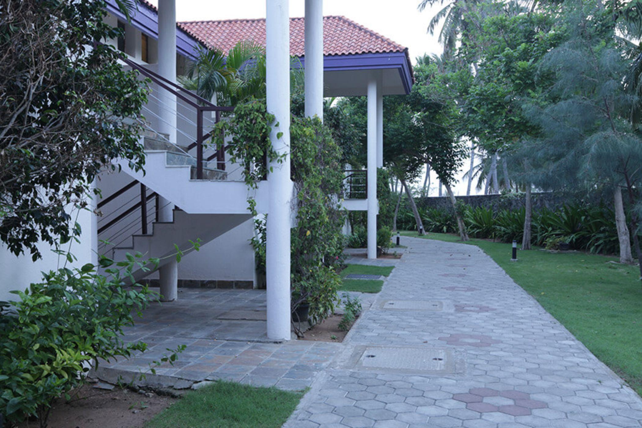 Radisson Resort Pondicherry Bay Bagian luar foto